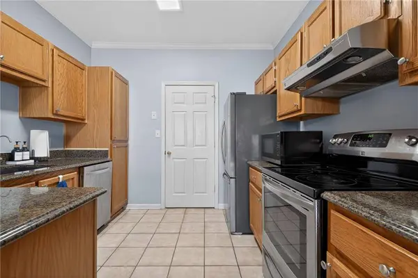 105 Vinings Forest CIR SE, Smyrna, GA 30080