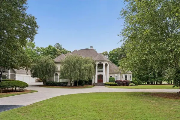 1845 Kathy Whitworth DR, Braselton, GA 30517