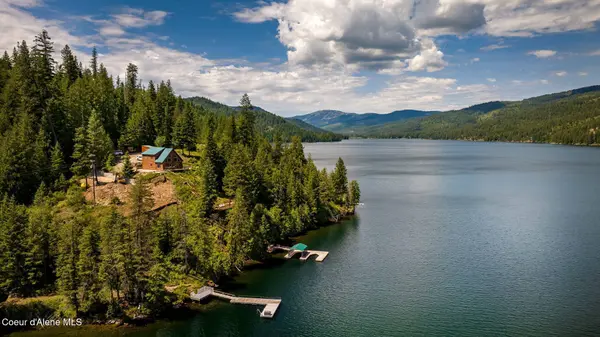 14342 Spirit Lake Shr, Spirit Lake, ID 83869