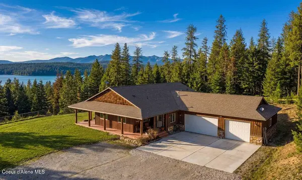 8919 E Challenge RD, Hayden, ID 83835