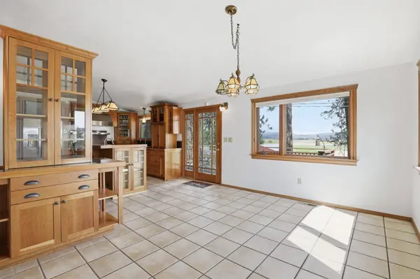 12504 N Fairview Rd, Mead, WA 99021