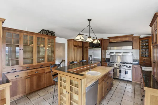 12504 N Fairview Rd, Mead, WA 99021