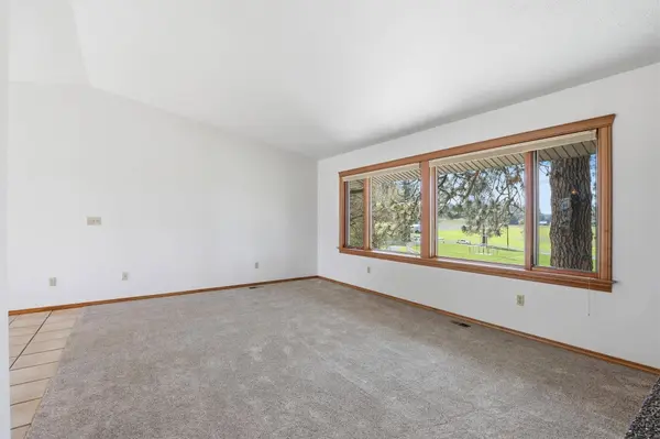 12504 N Fairview Rd, Mead, WA 99021