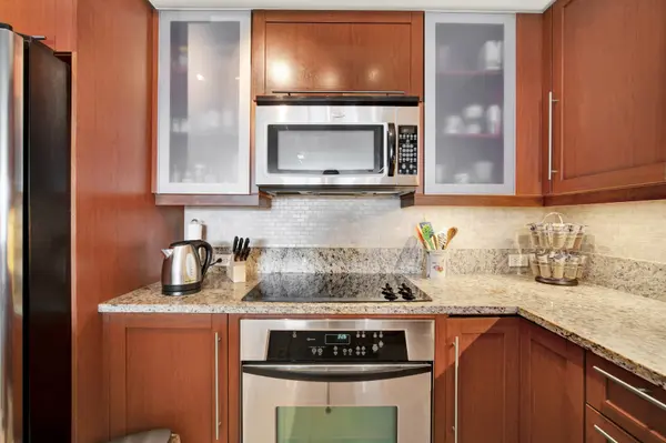 2831 N Ocean Blvd #308, Fort Lauderdale, FL 33308-7559