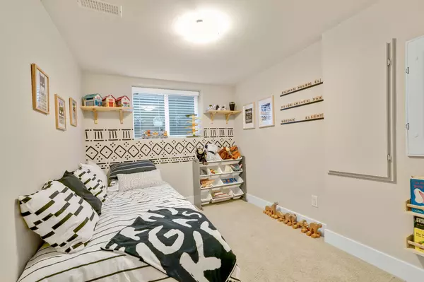 2135 165 St Surrey British Columbia