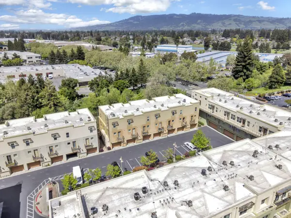 240 City Center Dr, Rohnert Park, CA 94928-2174