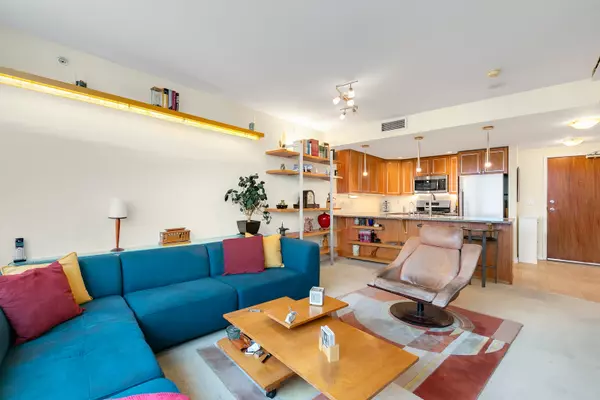 Seattle, WA 98101-1979,1420 Terry Ave #1903