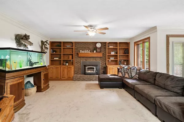 Clarksville, TN 37040,536 Oakland Road