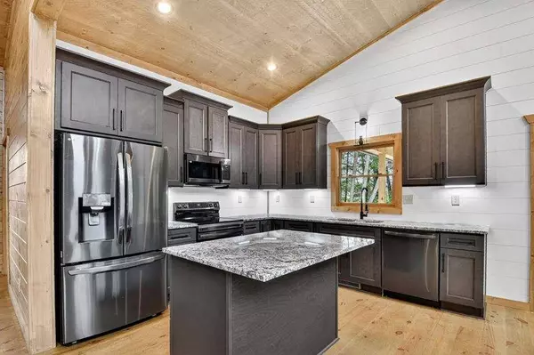 288 Windy VLY, Blue Ridge, GA 30513