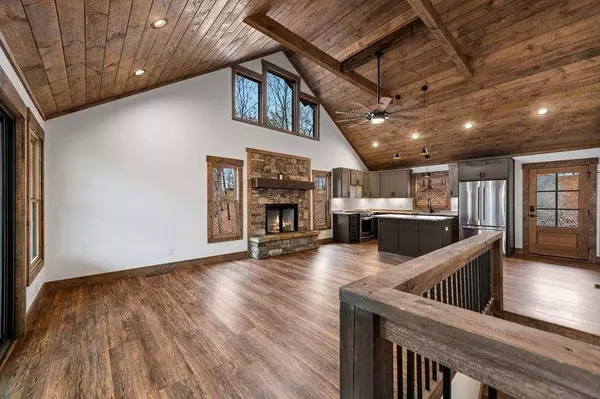 2393 Ada ST, Blue Ridge, GA 30513