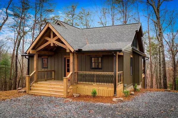 2393 Ada ST, Blue Ridge, GA 30513