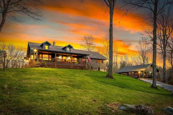 178 Arp RD, Mineral Bluff, GA 30559