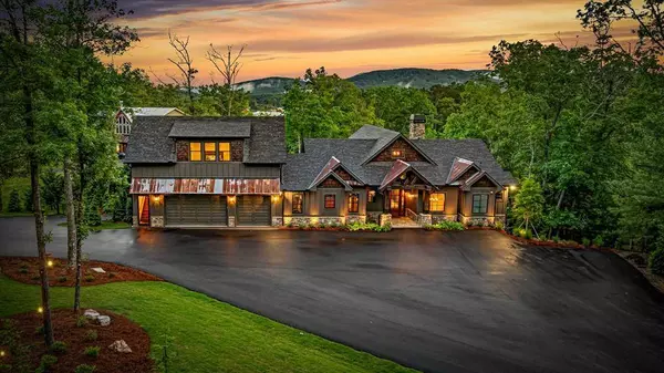 66 Rome Point, Blue Ridge, GA 30513