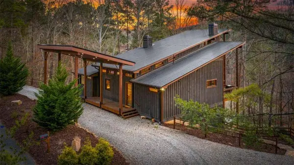 95 Woodhaven RD, Blue Ridge, GA 30513