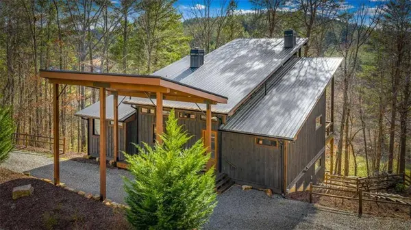 95 Woodhaven RD, Blue Ridge, GA 30513