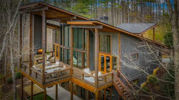 95 Woodhaven RD, Blue Ridge, GA 30513