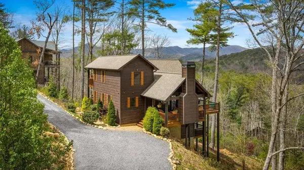 267 Oasis DR, Blue Ridge, GA 30513