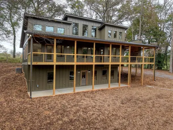 288 Windy VLY, Blue Ridge, GA 30513