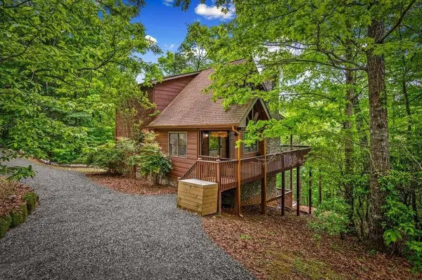 458 Sugar Mountain RD, Blue Ridge, GA 30513