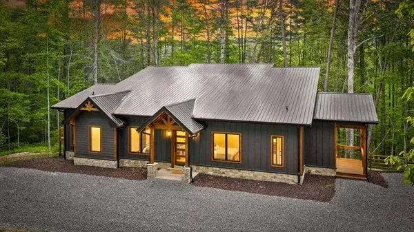 42 Rolling Rapids, Blue Ridge, GA 30513