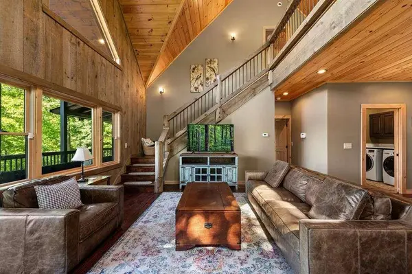 479 Big Timber RD, Mineral Bluff, GA 30559