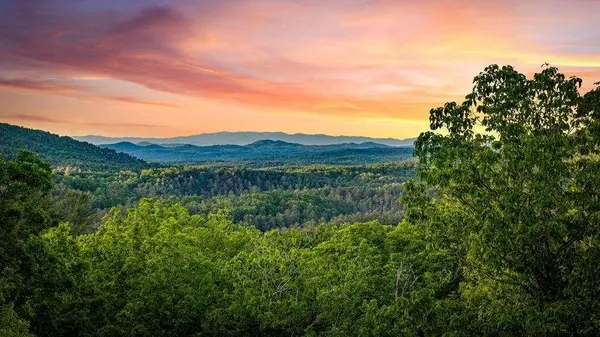 760 River Bend LN, Blue Ridge, GA 30513