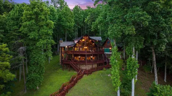 119 Jasmine LN, Blairsville, GA 30512