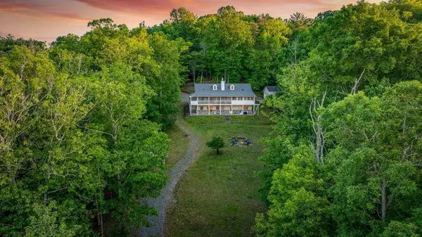 760 River Bend LN, Blue Ridge, GA 30513