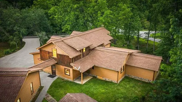 1898 Kimsey Dairy RD, Turtletown, TN 37391
