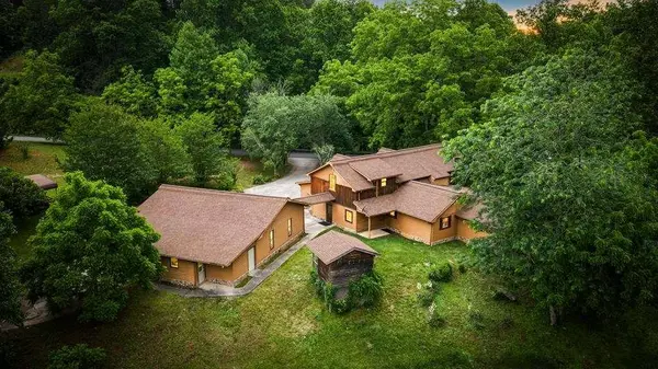 1898 Kimsey Dairy RD, Turtletown, TN 37391
