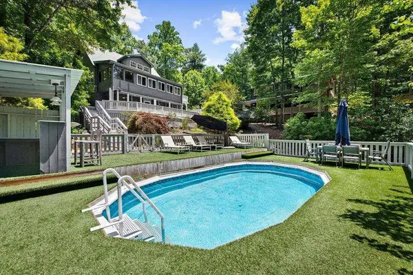 93 Misty Mountain TRL, Morganton, GA 30560