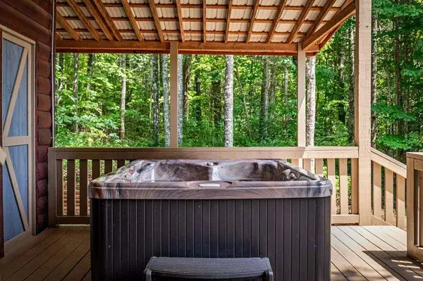 93 Misty Mountain TRL, Morganton, GA 30560