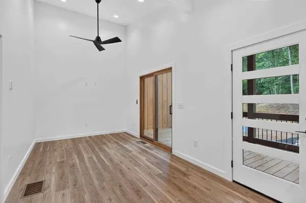 208 McClure Way, Blue Ridge, GA 30513