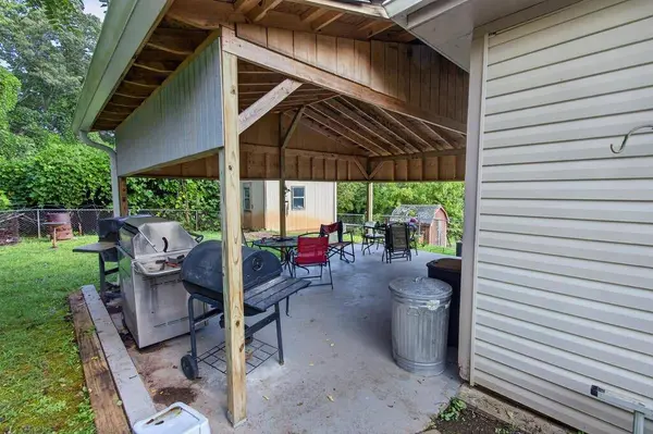 367 E Second ST E, Blue Ridge, GA 30513
