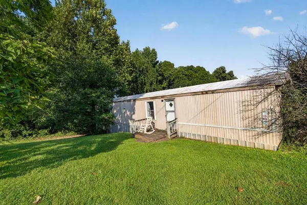 357 E Second ST E, Blue Ridge, GA 30513