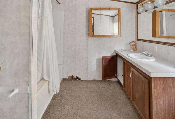 51 Summit LN, Blue Ridge, GA 30513