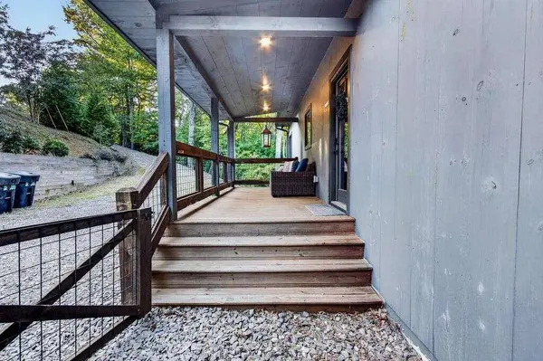 78 Deer Crest RD, Blue Ridge, GA 30513