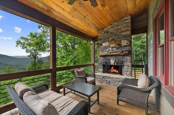 370 High Ridge RD, Epworth, GA 30541