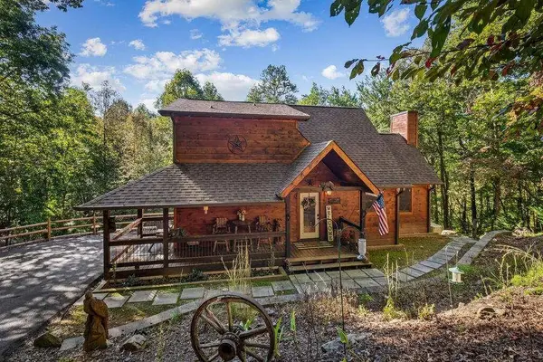 111 Windy Valley SPUR, Blue Ridge, GA 30513