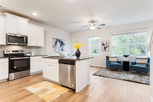 2824 Saratoga Lake VW, Decatur, GA 30034