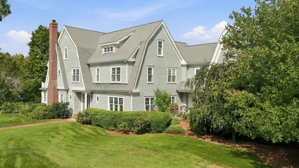 180 Surplus Street, Duxbury, MA 02332