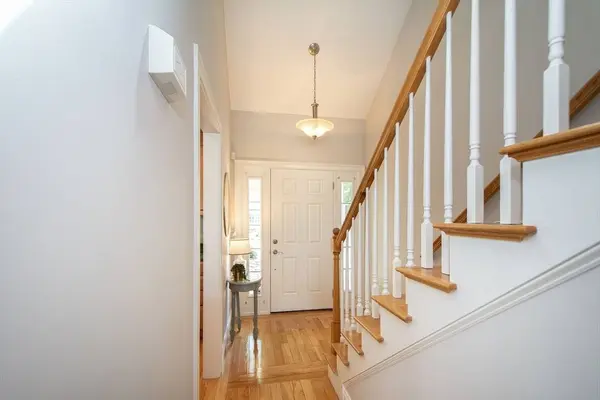 15 Maple Ln #15, Marshfield, MA 02050