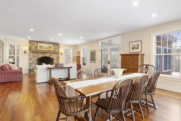 251 Standish St, Duxbury, MA 02332