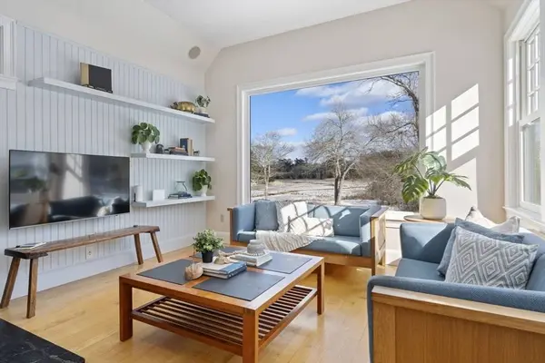 251 Standish St, Duxbury, MA 02332