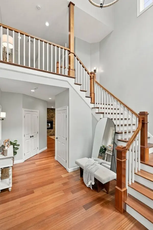 20 Hillside Ln, Duxbury, MA 02332