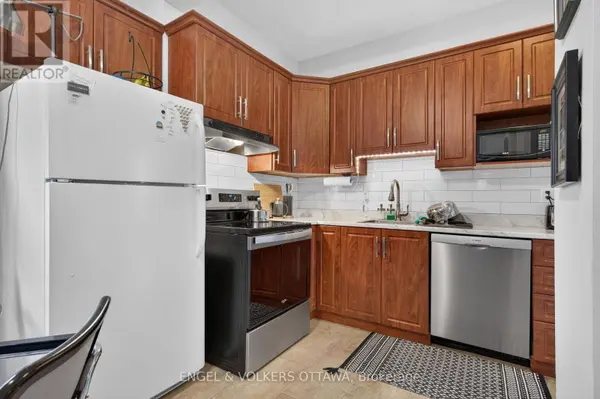 35 Craig ST ##1, Ottawa, ON K1S4B6