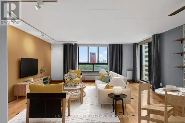 475 Laurier AVE West #1007, Ottawa, ON K1R7X1