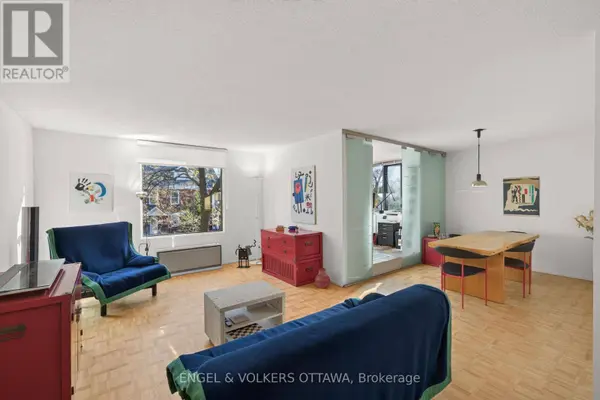 40 Arthur ST #203, Ottawa, ON K1R7T5