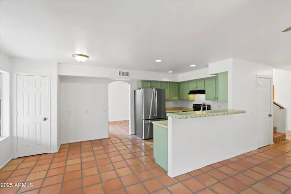 5200 N WHITEHURST Place, Tucson, AZ 85750
