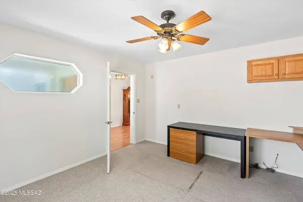 4048 E Adams Rib Place, Tucson, AZ 85739
